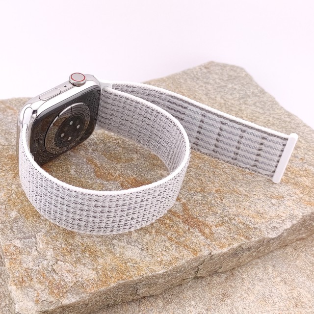 Apple Watch Sport Loop Nylon and Velcro Band - Saturno | SMANIQUE