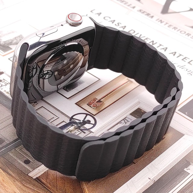 Apple Watch Leather Magnetic Band - Abeona