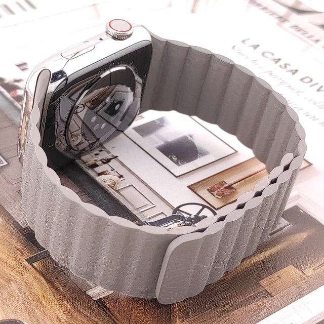 Apple Watch Leather Magnetic Band - Abeona